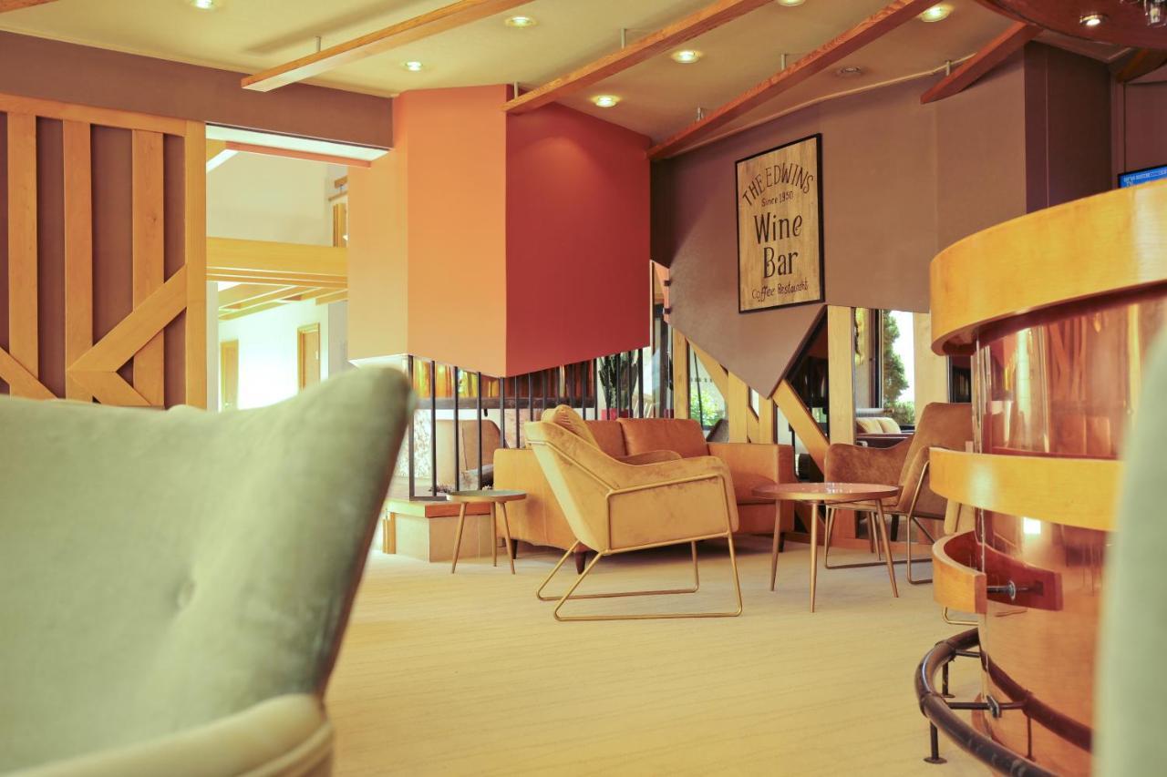 סמור-אן-אוסווה Logis Hostellerie D'Aussois מראה חיצוני תמונה