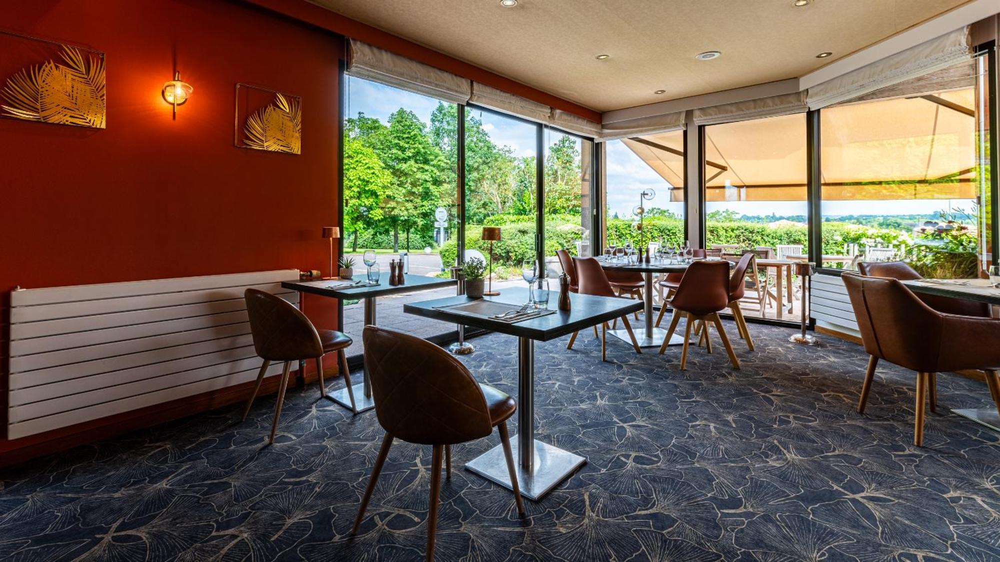 סמור-אן-אוסווה Logis Hostellerie D'Aussois מראה חיצוני תמונה
